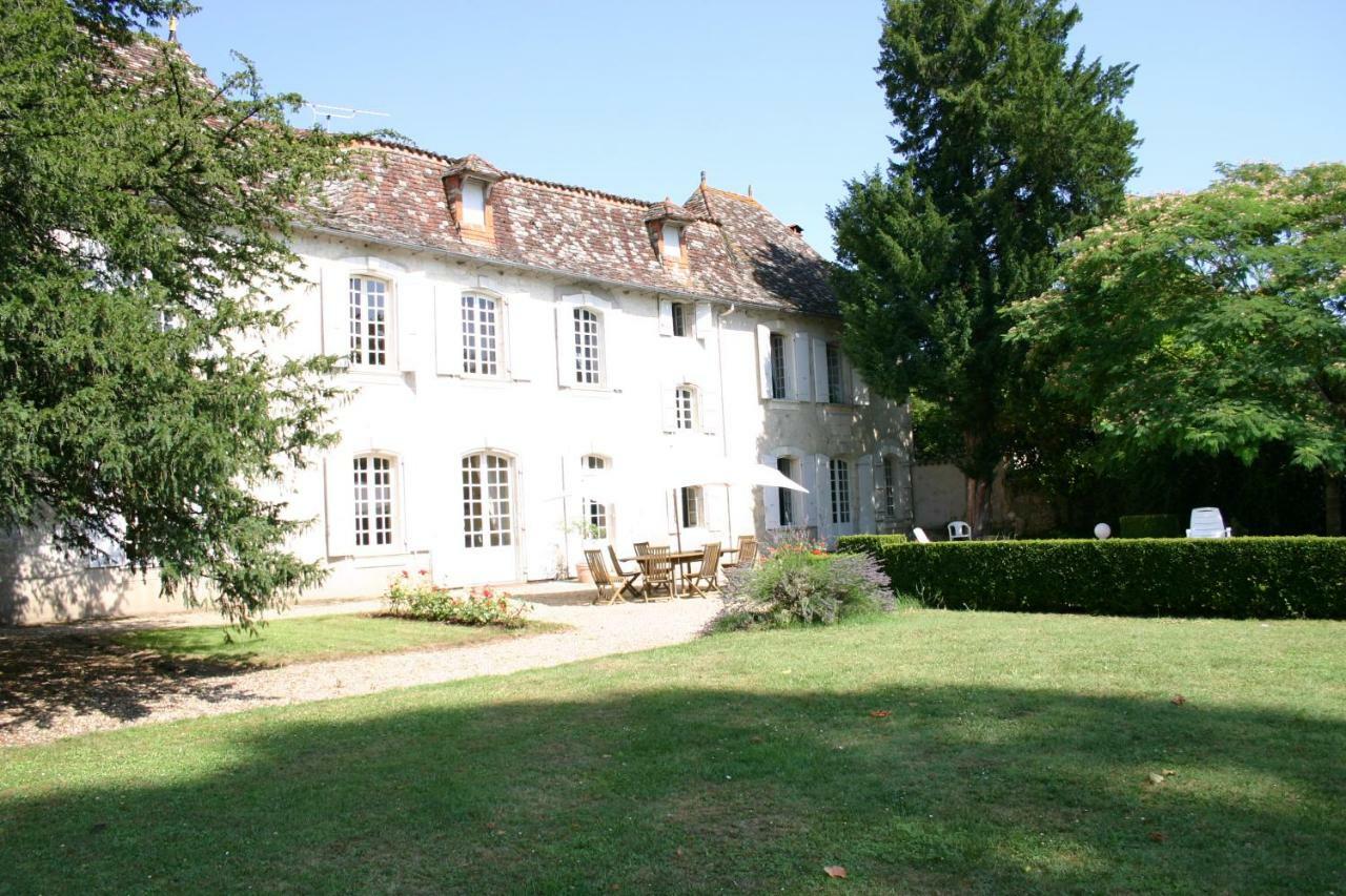 Chateau La Gentilhommiere Du Puits Notre-Dame 30 Rue De L'Eglise 24110 Saint Leon Sur L'Isle Eksteriør bilde